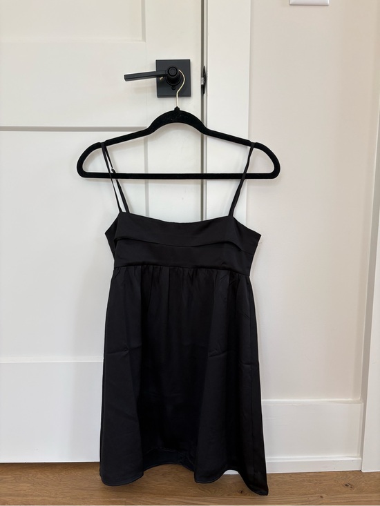 Princess Polly Dresses & Skirts - Princess Polly Black Mini Dress with Spaghetti Straps